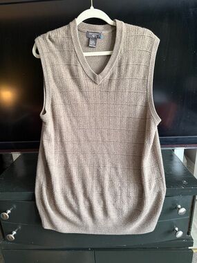 Dockers Taupe V-Neck Knit Vest with Subtle Check Texture